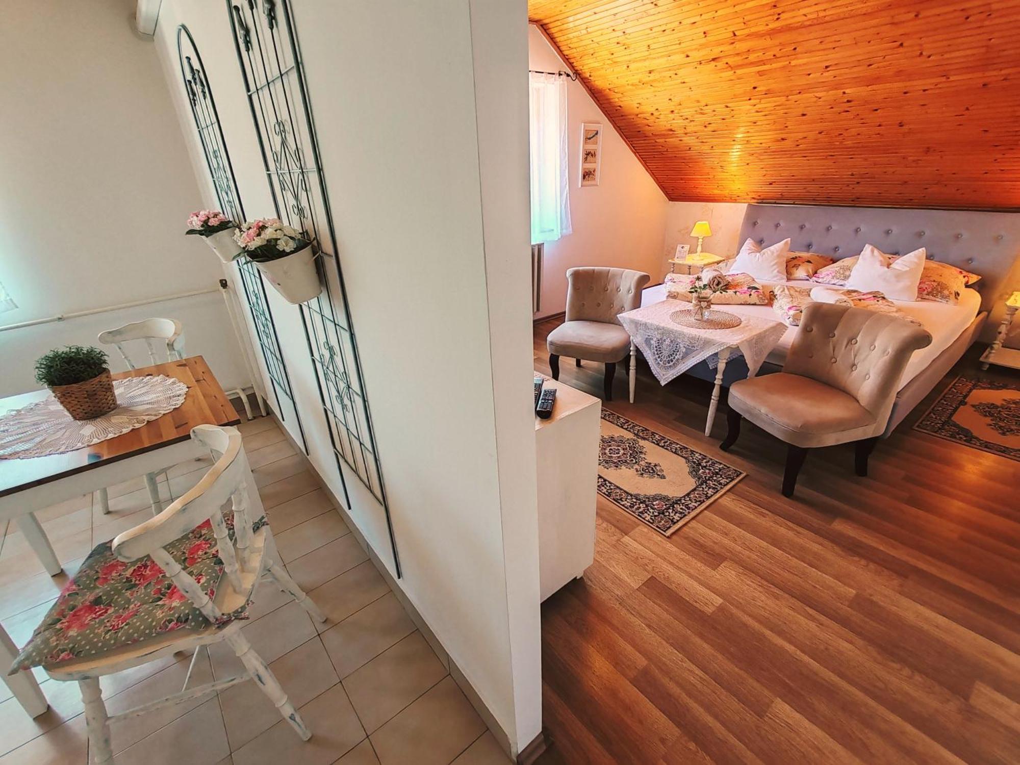 Elisoria Apartments Cserszegtomaj Zewnętrze zdjęcie