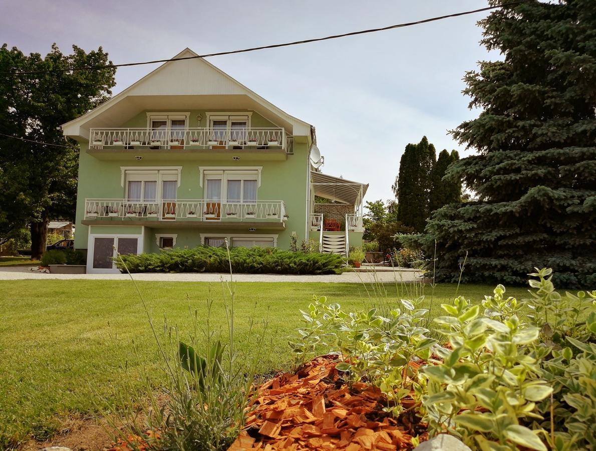 Elisoria Apartments Cserszegtomaj Zewnętrze zdjęcie